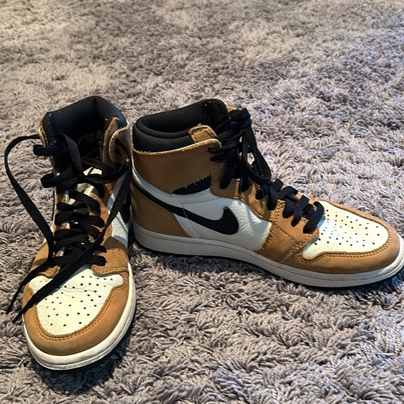 Nike Air Jordan high top - Picture 2 of 3